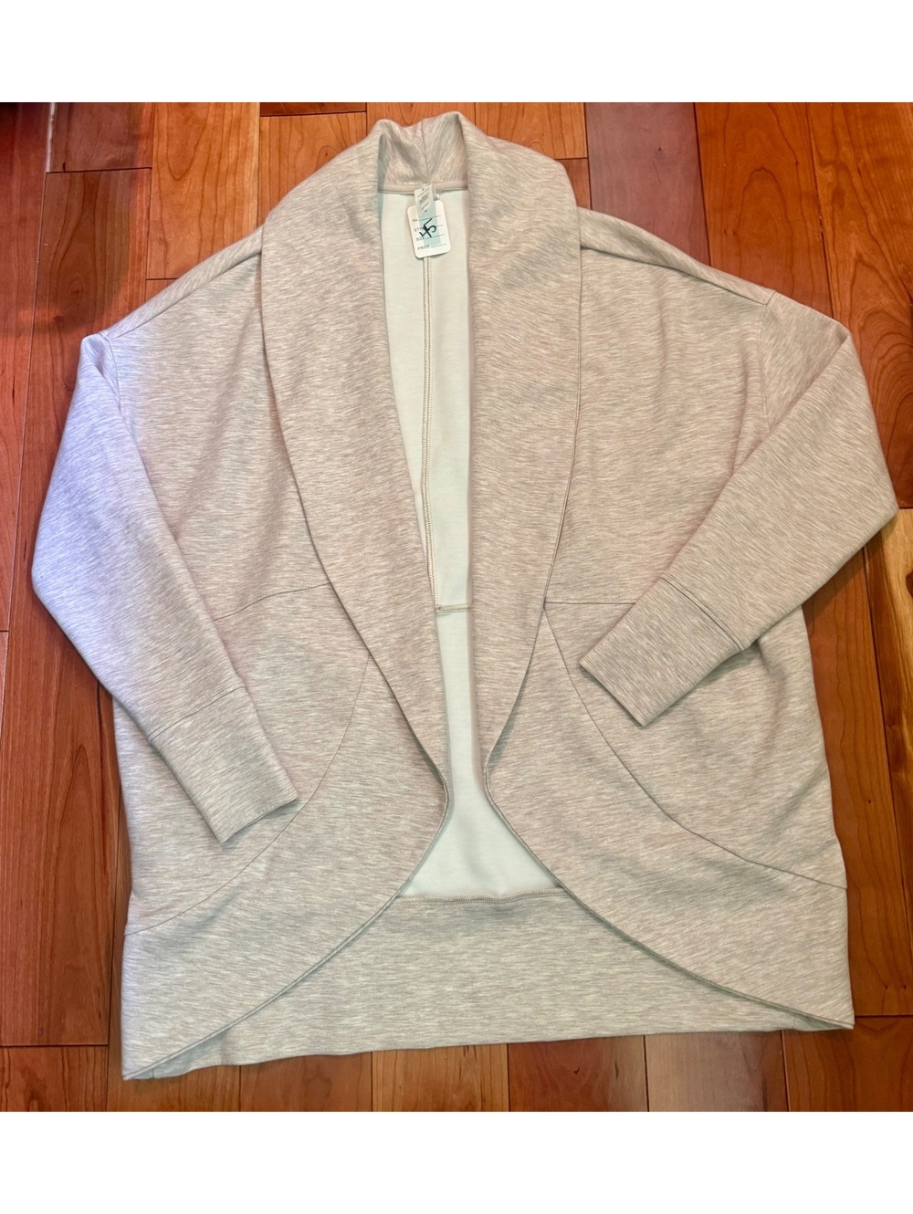 NWT Yogalicious Scuba London Cardigan Size Small Beige Open Front Jacket